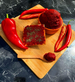 Acı Biber Salçası ( 5 kg İndirimli Fiyat )